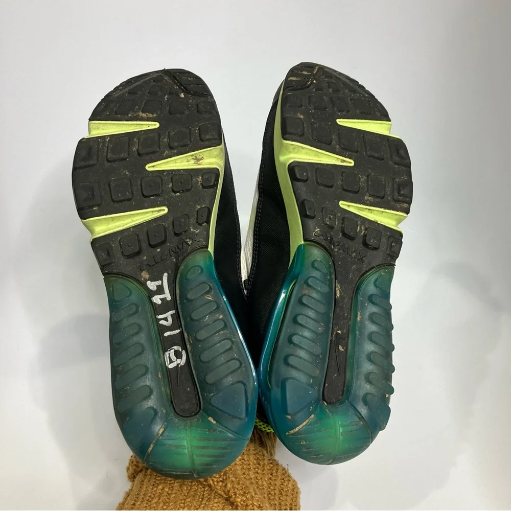 Nike Air Max‎ volt sneakers size 5 youth athletic activewear casual school shoes